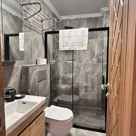 Mamma Marya Hotel 3*