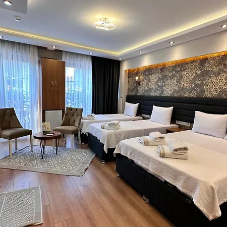 Отель Mamma Marya 3*