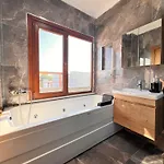 Mamma Marya Hotel 3*